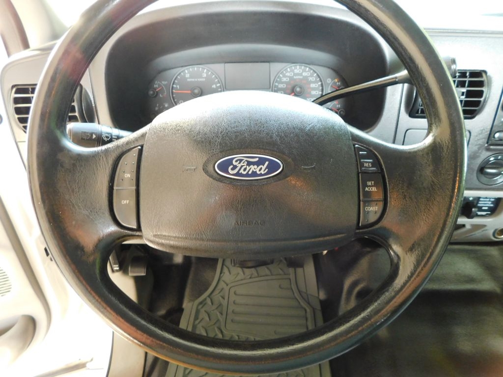 Ford F-550 Regular Cab 2WD DRW 2007