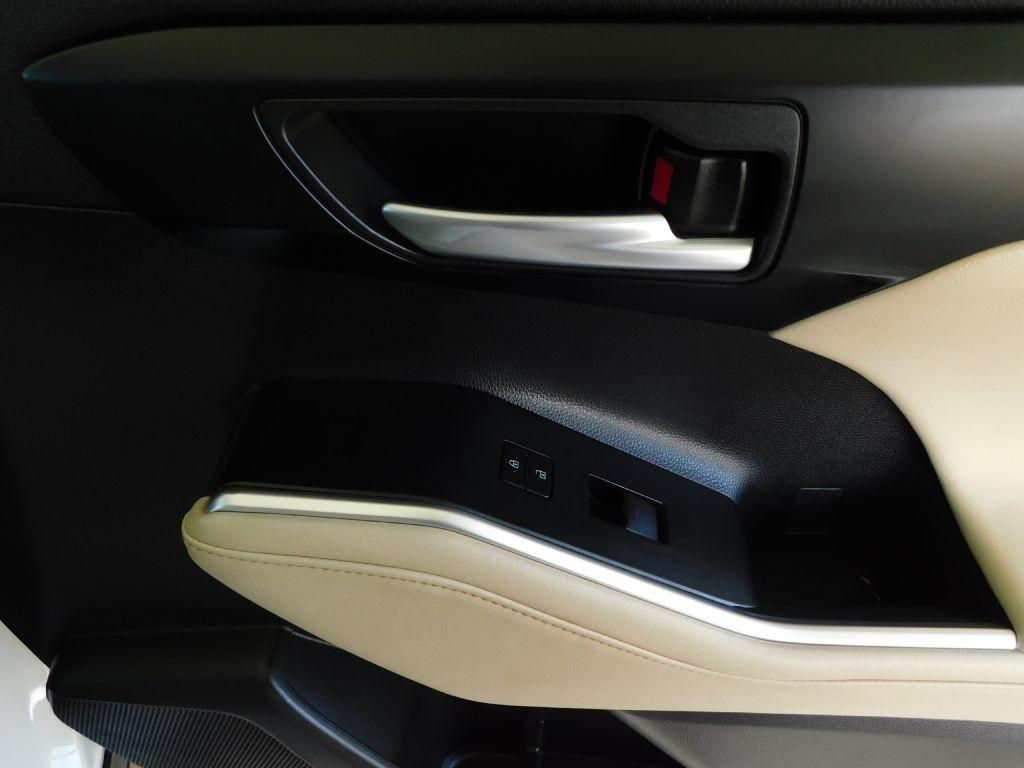 Toyota Highlander Hybrid XLE AWD 2023