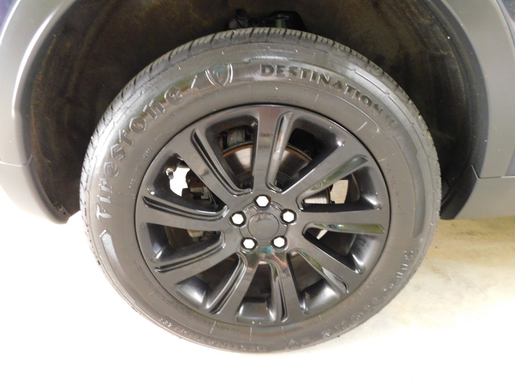 Land Rover Discovery Sport SE 2017 Land Rover Discovery Sport SE 2017