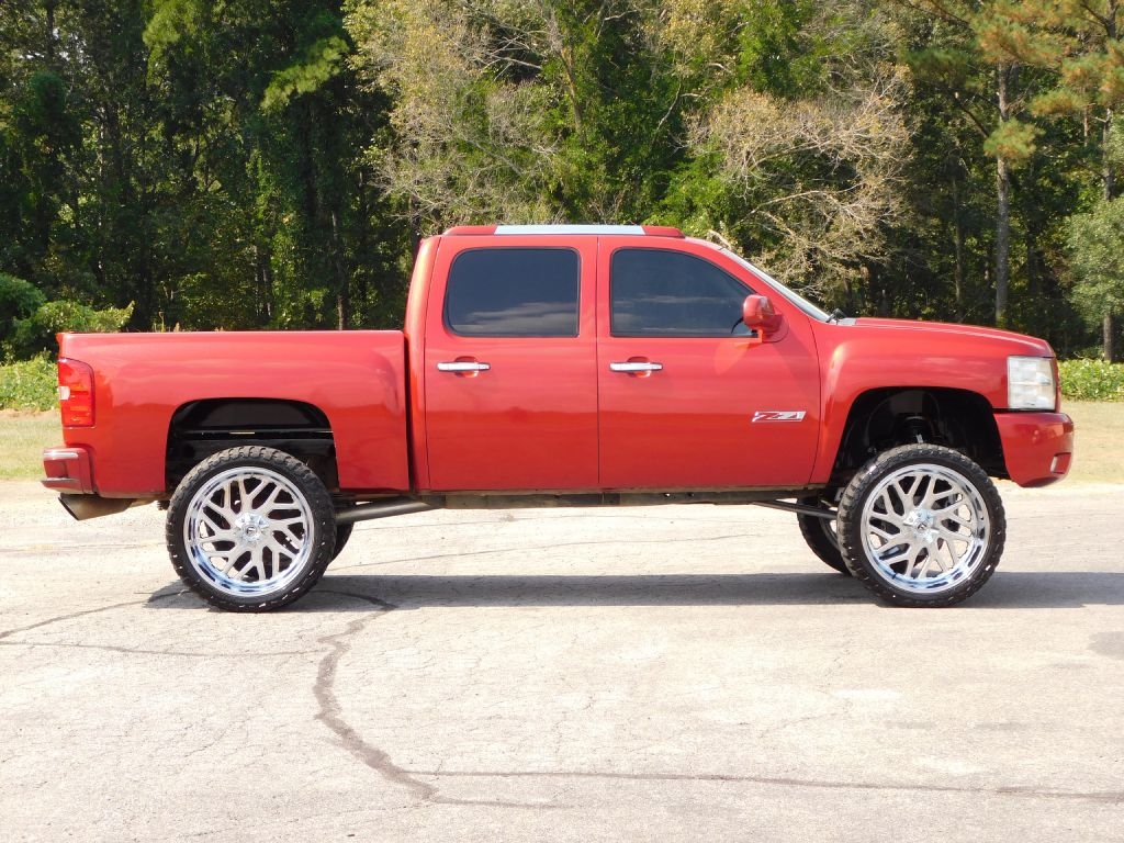 Chevrolet Silverado 1500 LTZ Crew Cab 4WD 2009 Chevrolet Silverado 1500 LTZ Crew Cab 4WD 2009