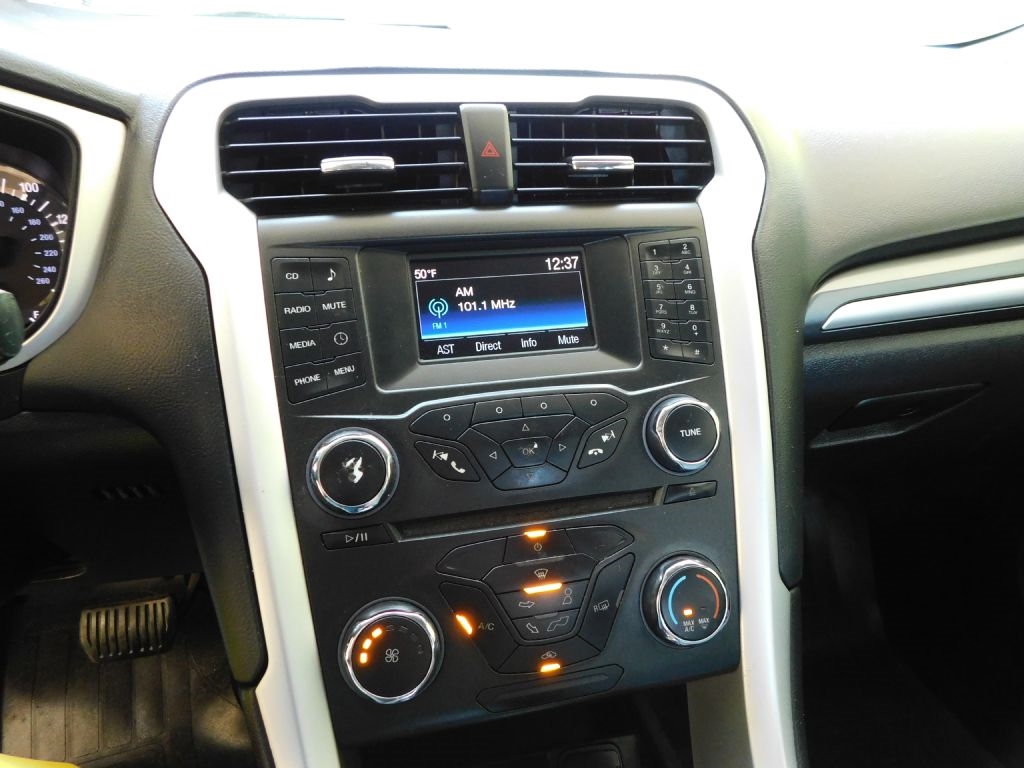 Ford Fusion S 2015 Ford Fusion S 2015