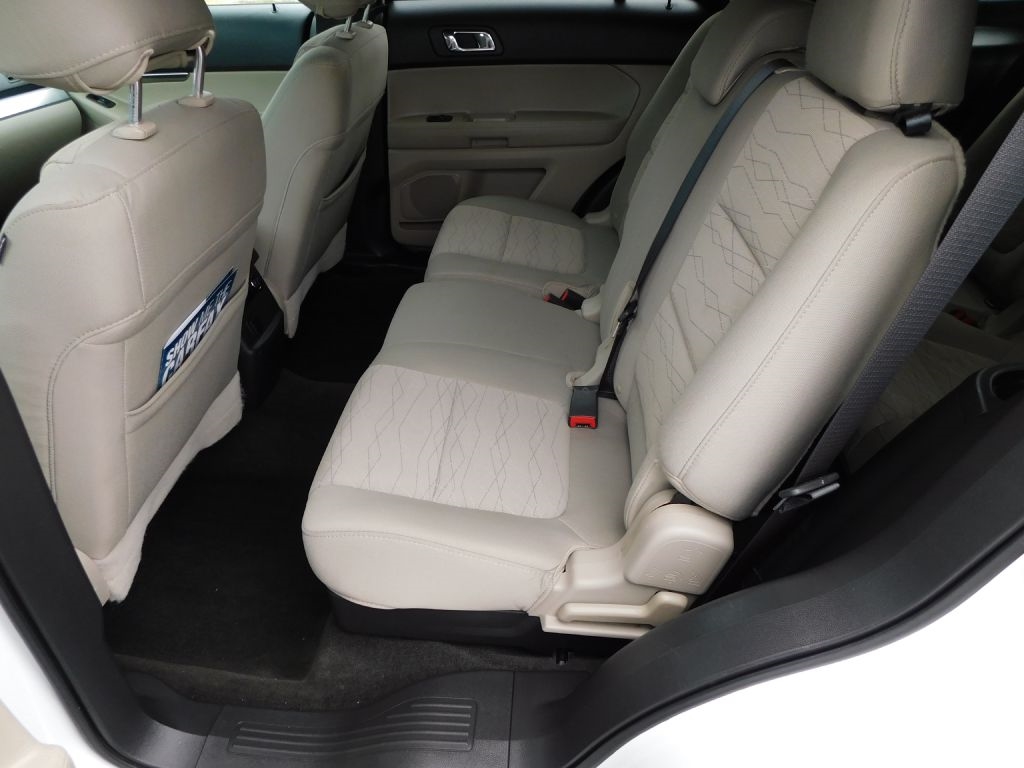 Ford Explorer Base 4WD 2015 Ford Explorer Base 4WD 2015