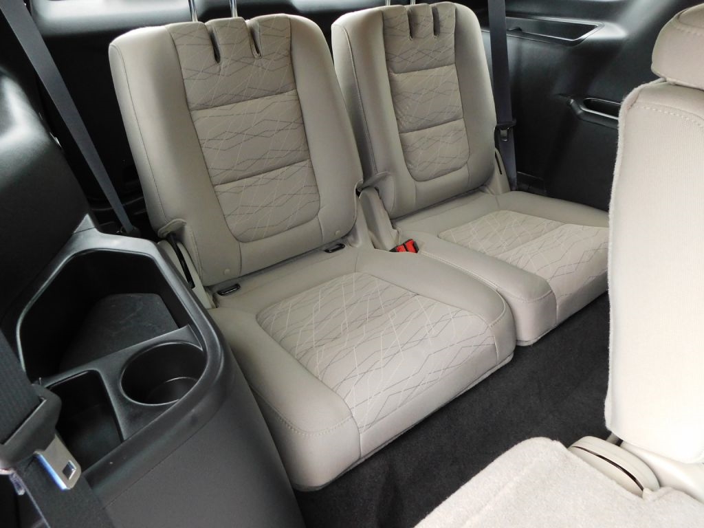 Ford Explorer Base 4WD 2015 Ford Explorer Base 4WD 2015