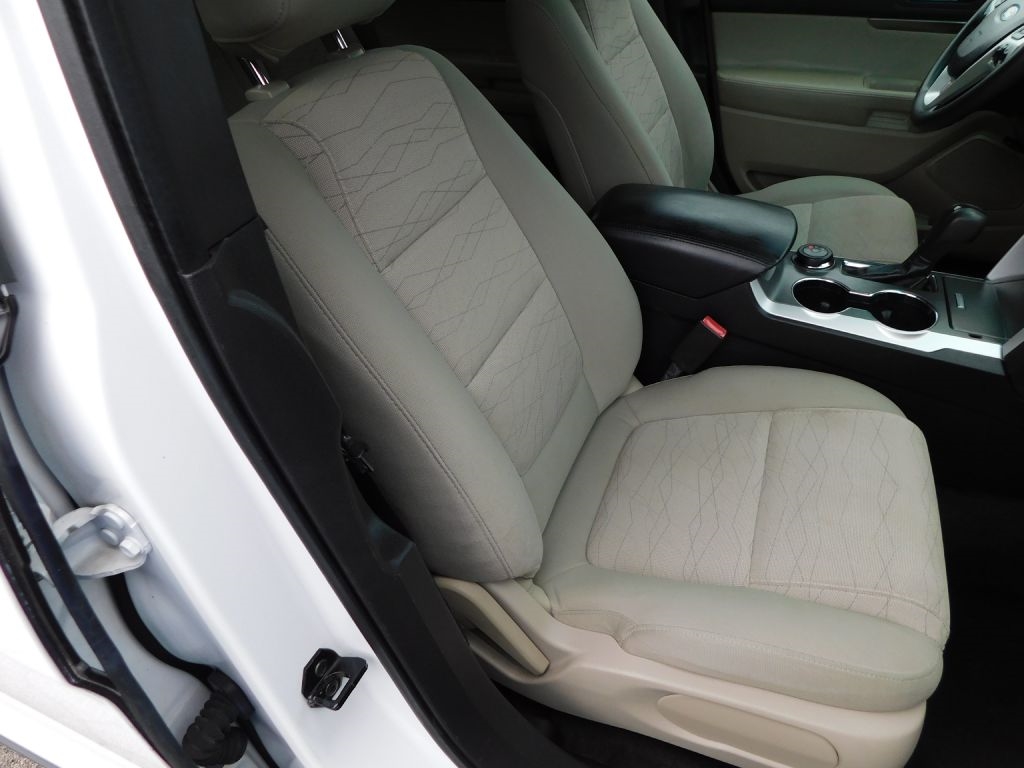 Ford Explorer Base 4WD 2015 Ford Explorer Base 4WD 2015