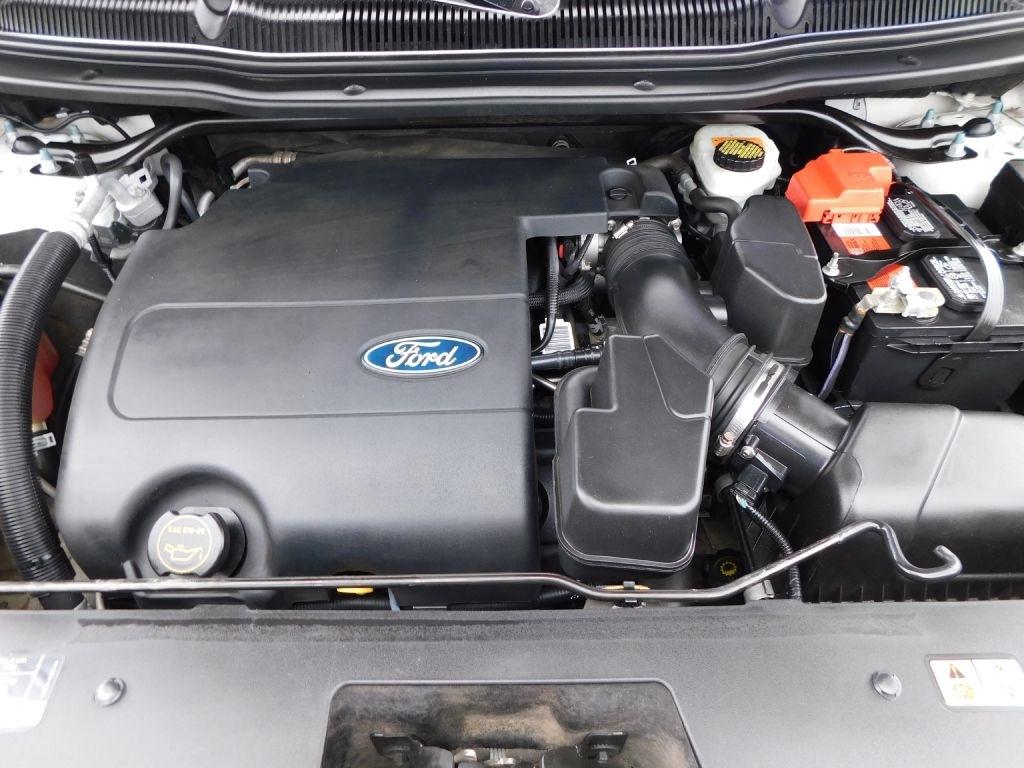 Ford Explorer Base 4WD 2015