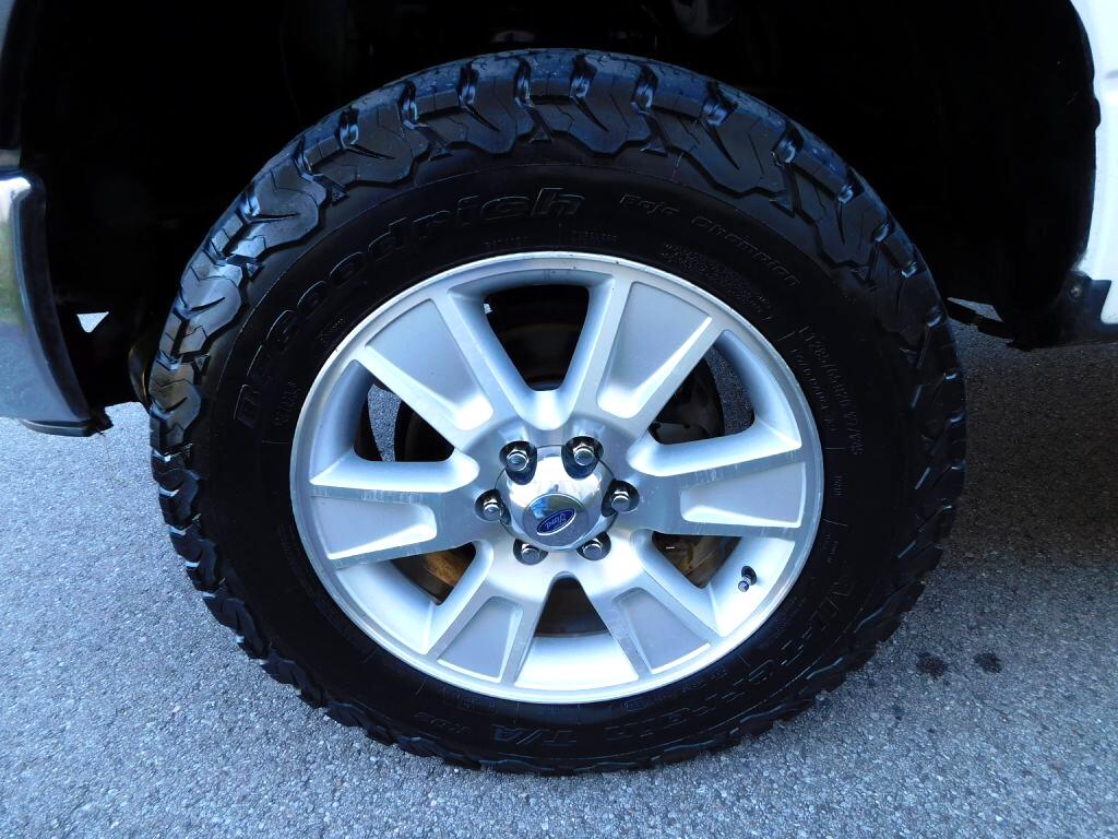 Ford F-150 XL SuperCrew 4WD 2013