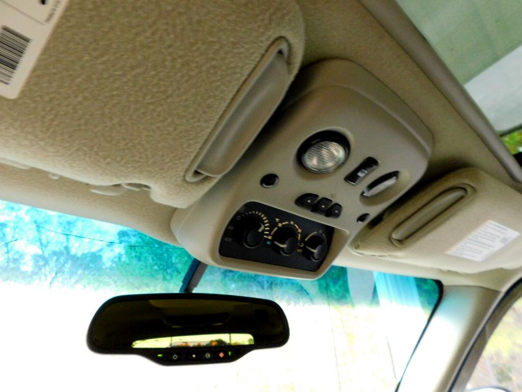 GMC Yukon SLT 4WD 2003