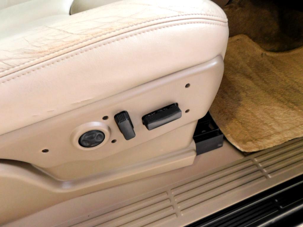 GMC Yukon SLT 4WD 2003