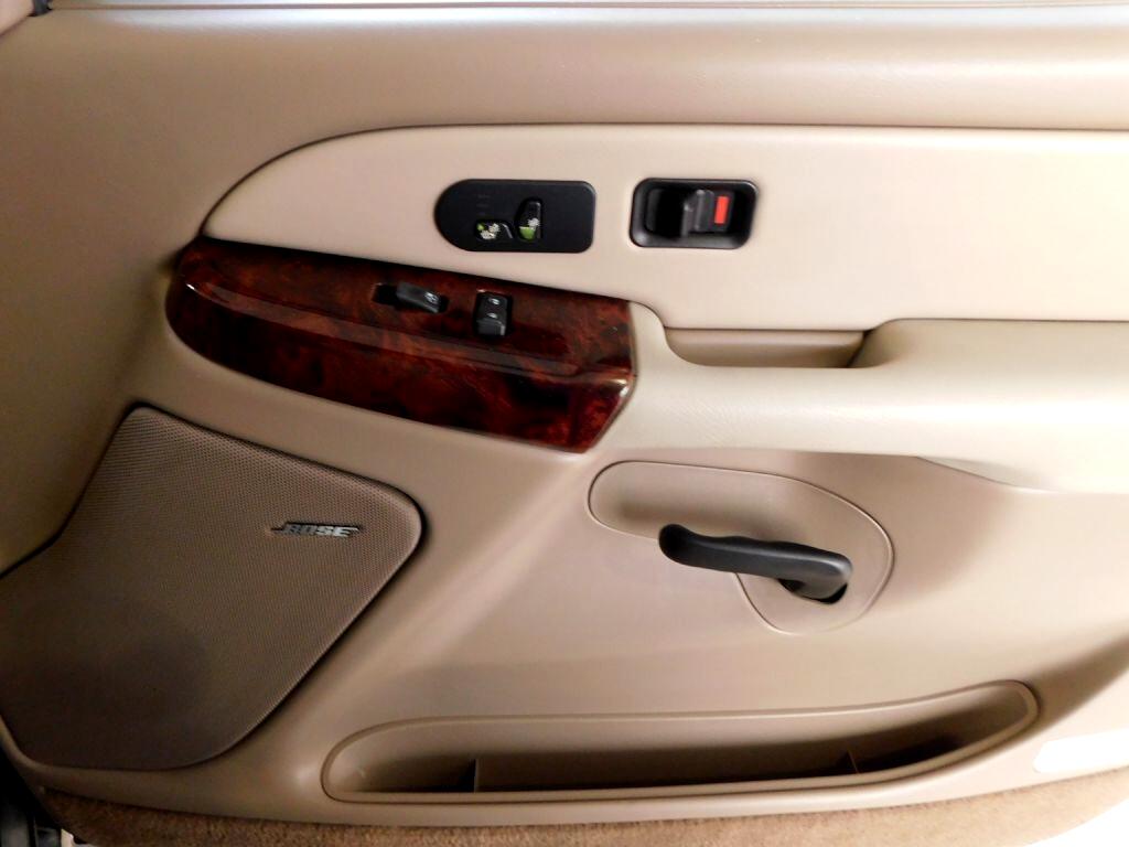 GMC Yukon SLT 4WD 2003