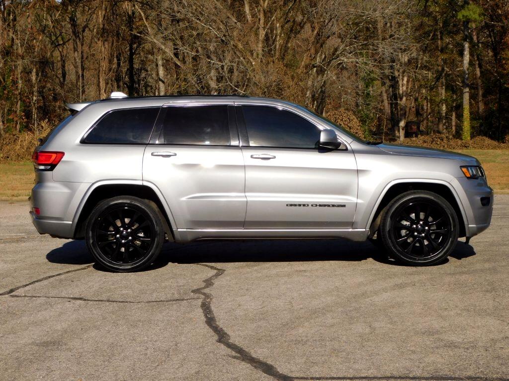 Jeep Grand Cherokee Laredo 2019