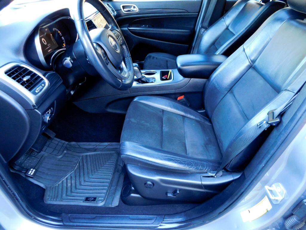 Jeep Grand Cherokee Laredo 2019