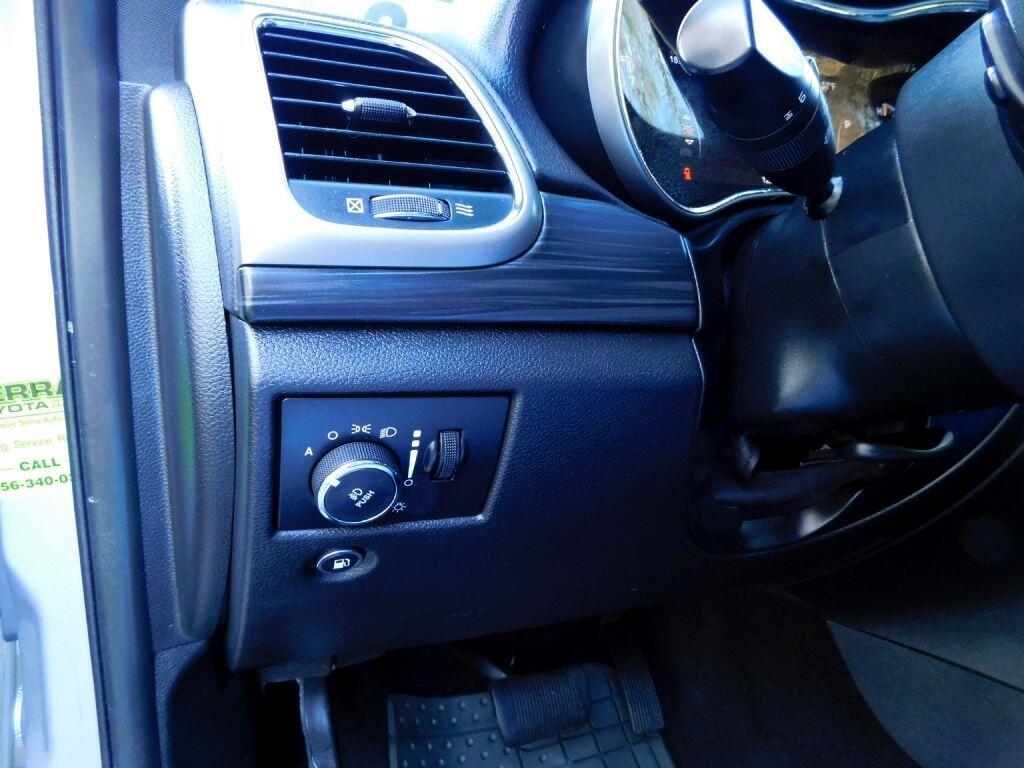 Jeep Grand Cherokee Laredo 2019