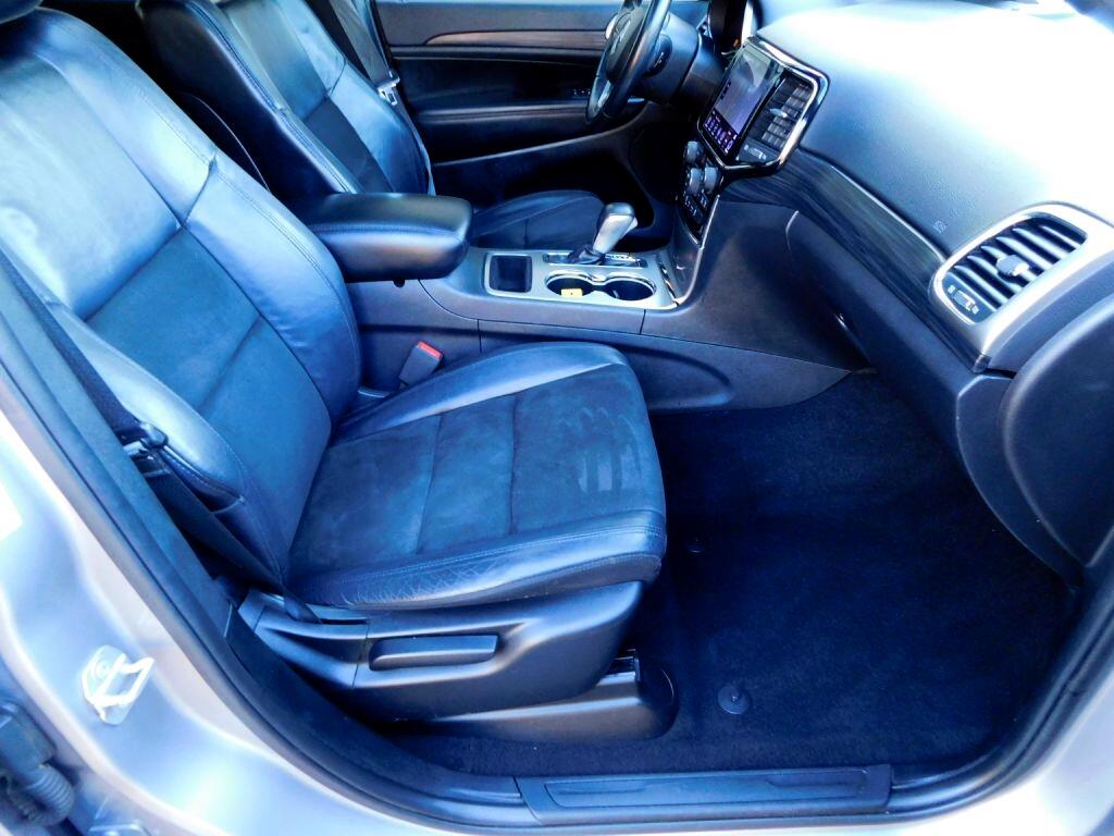 Jeep Grand Cherokee Laredo 2019