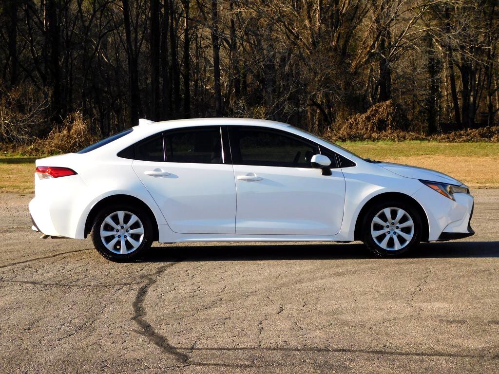 Toyota Corolla LE 2022