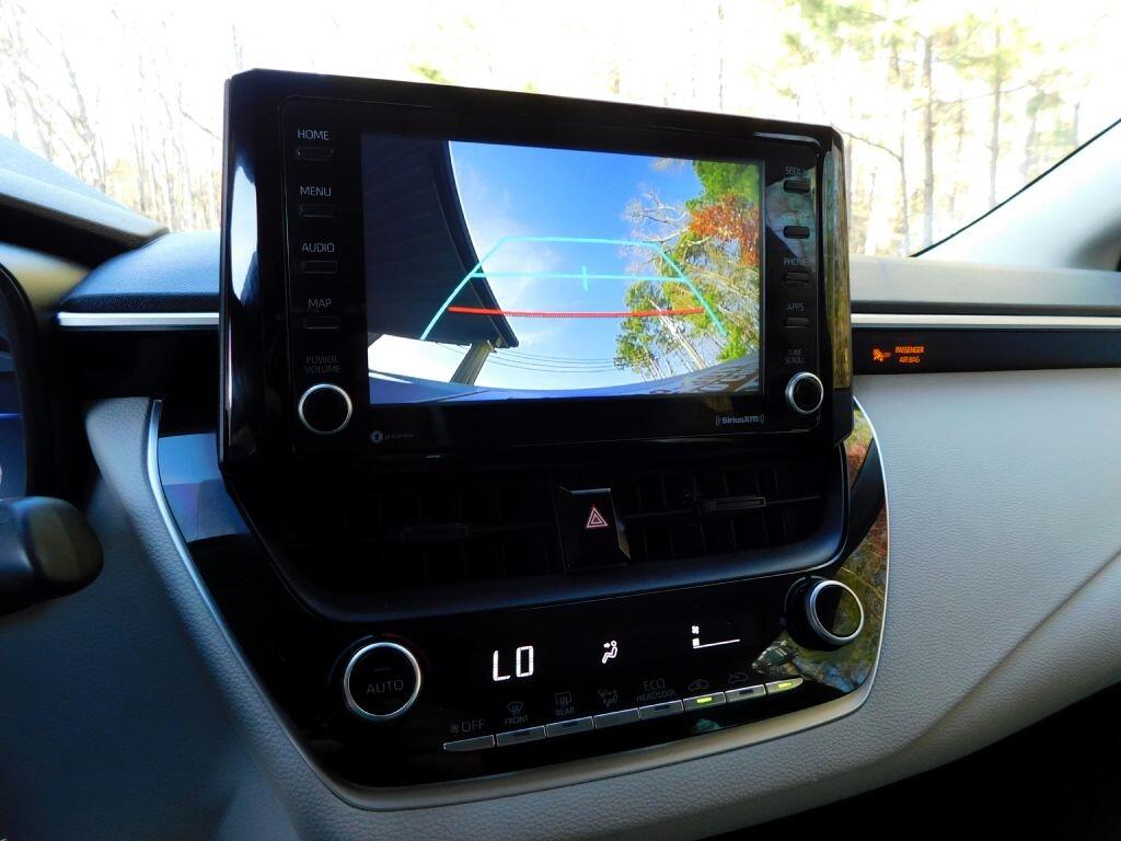 Toyota Corolla LE 2022