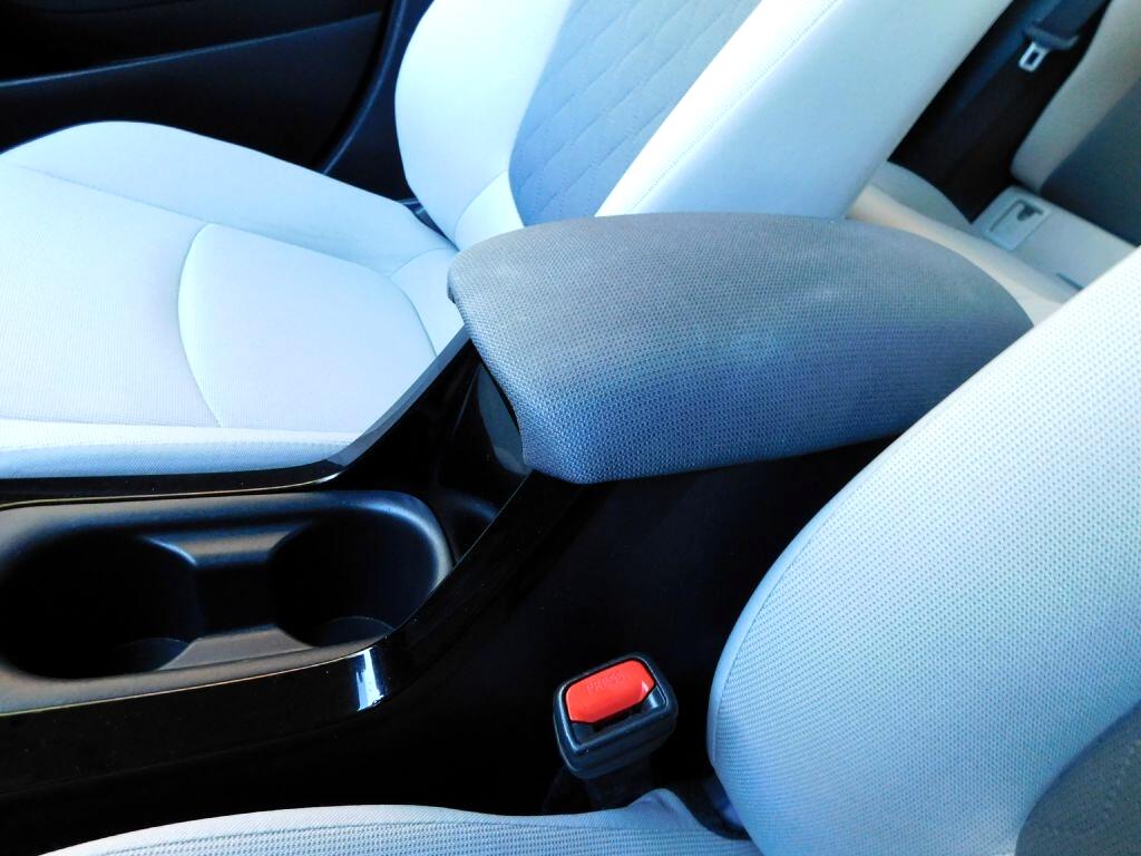 Toyota Corolla LE 2022