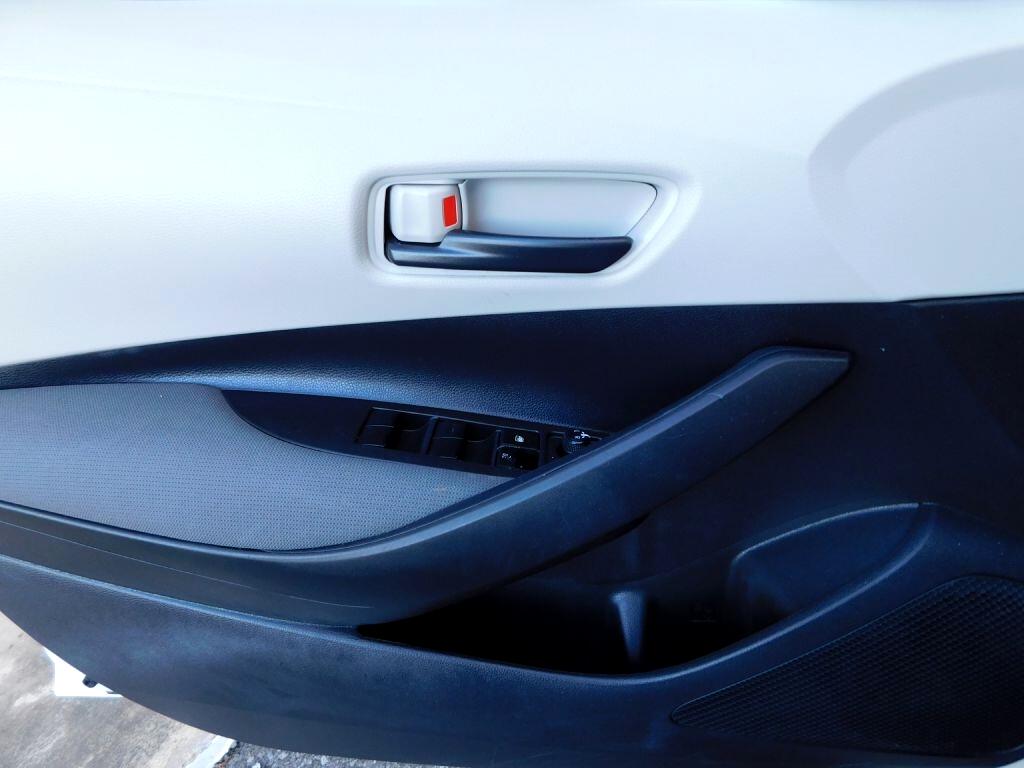 Toyota Corolla LE 2022