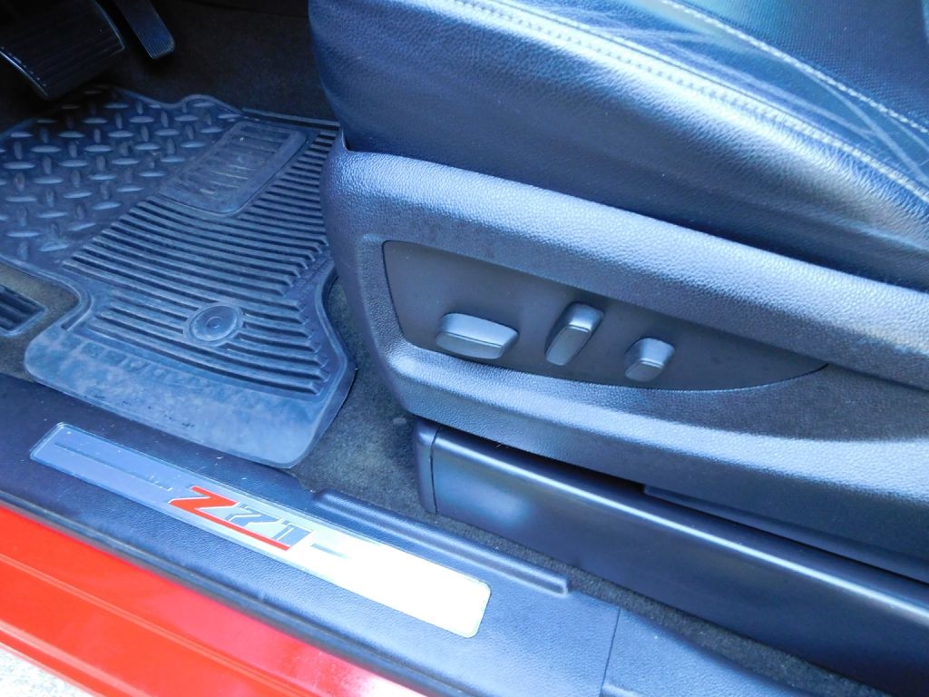 Chevrolet Silverado 1500 LTZ Crew Cab 4WD 2015