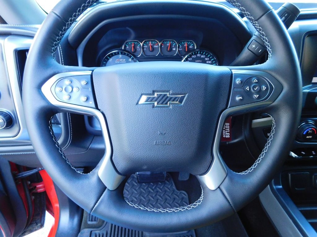 Chevrolet Silverado 1500 LTZ Crew Cab 4WD 2015