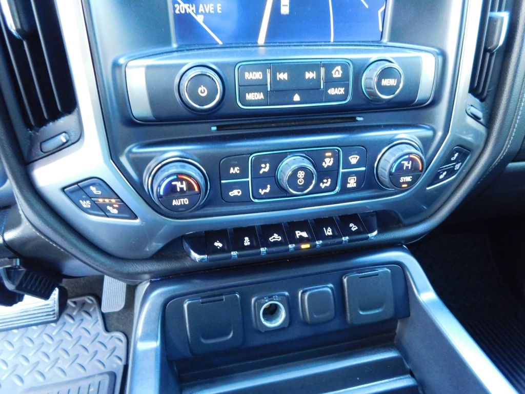 Chevrolet Silverado 1500 LTZ Crew Cab 4WD 2015