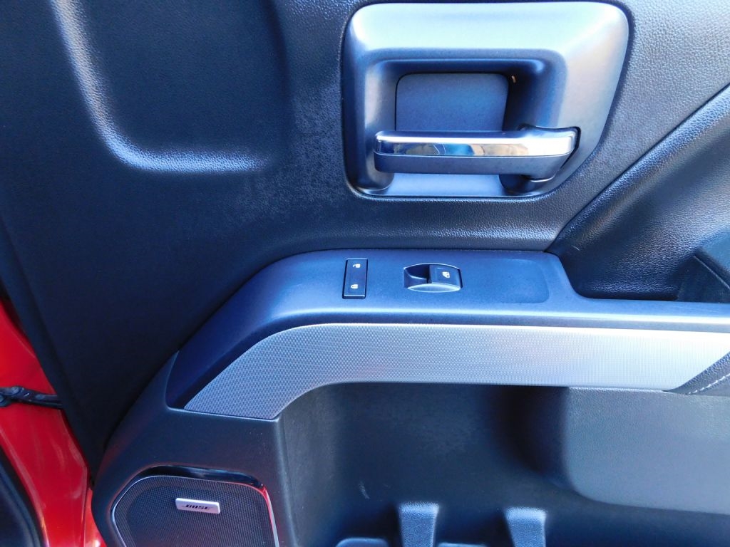 Chevrolet Silverado 1500 LTZ Crew Cab 4WD 2015