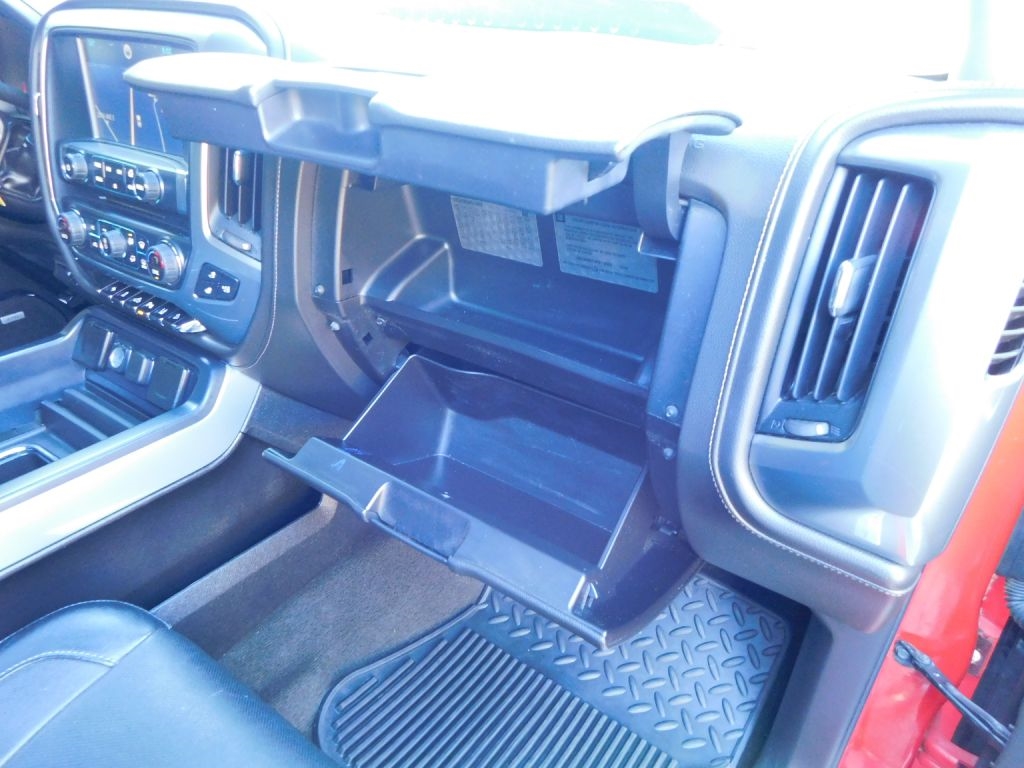 Chevrolet Silverado 1500 LTZ Crew Cab 4WD 2015