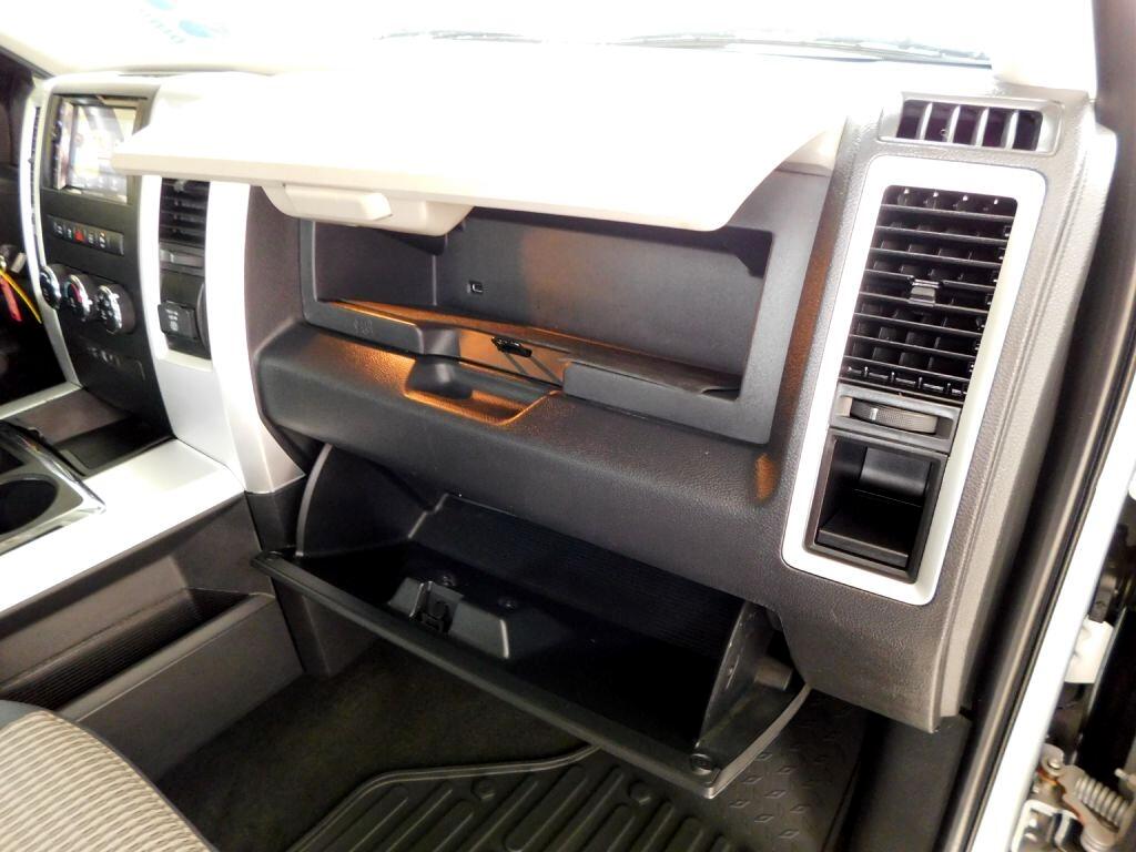 RAM 1500 SLT Crew Cab 2012