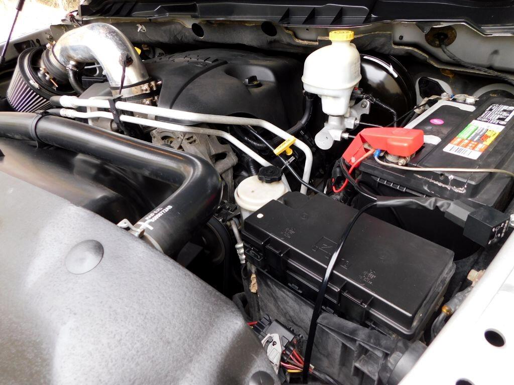 RAM 1500 SLT Crew Cab 2012