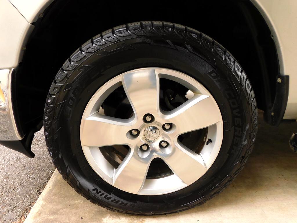 RAM 1500 SLT Crew Cab 2012