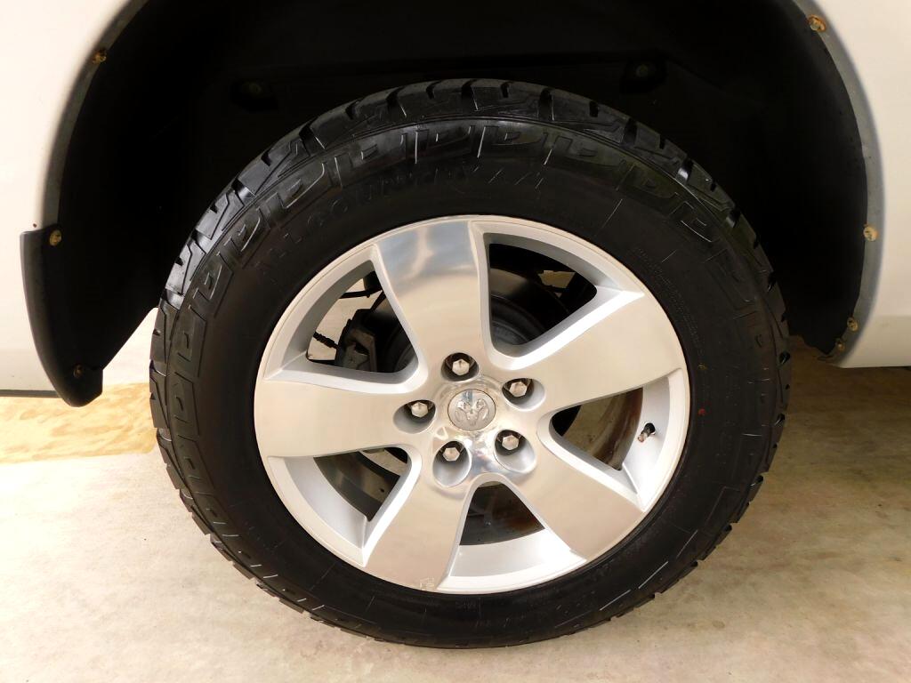 RAM 1500 SLT Crew Cab 2012