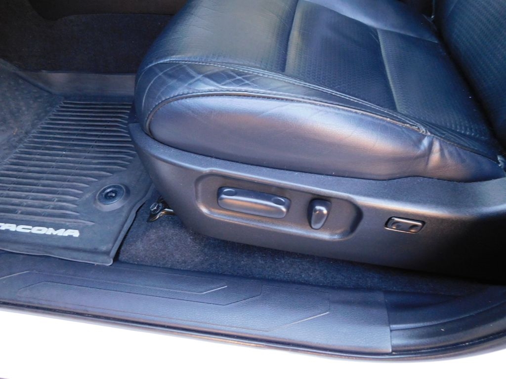 Toyota Tacoma Limited Double Cab V6 6AT 4WD 2020