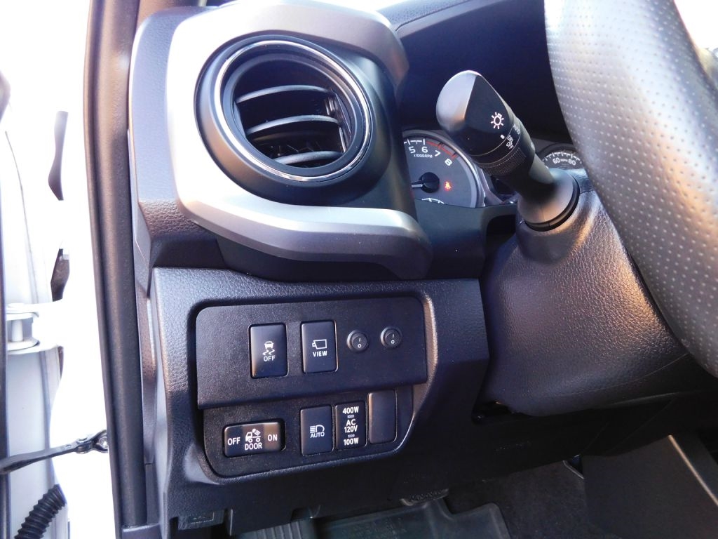 Toyota Tacoma Limited Double Cab V6 6AT 4WD 2020