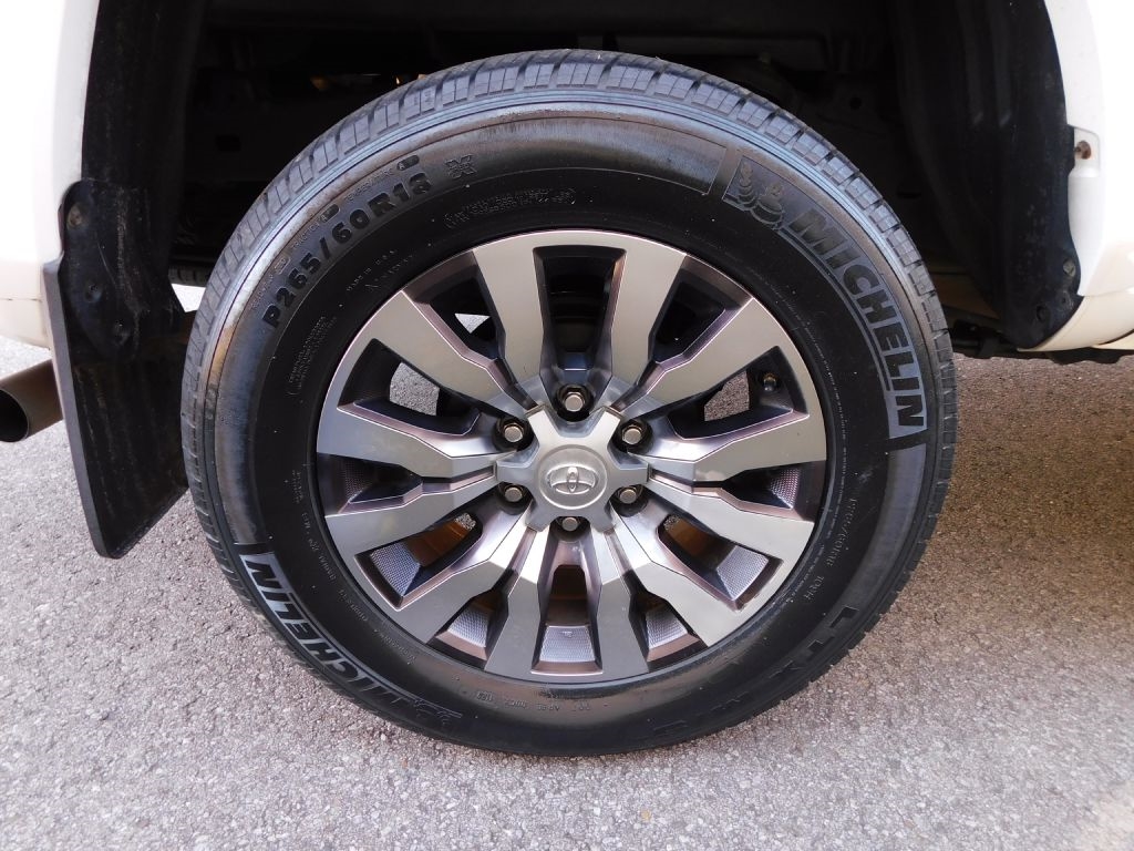 Toyota Tacoma Limited Double Cab V6 6AT 4WD 2020