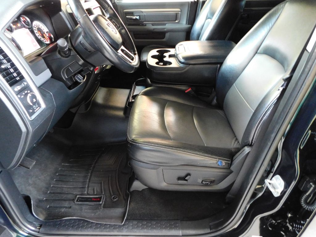 RAM 1500 SLT Crew Cab SWB 4WD 2016