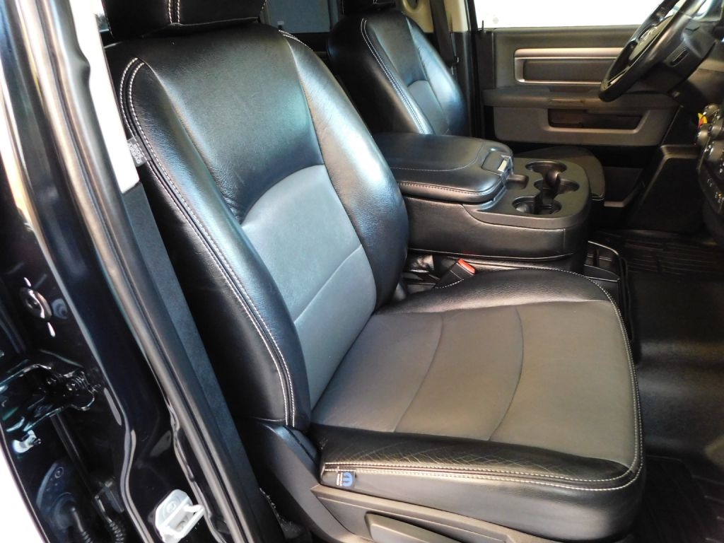 RAM 1500 SLT Crew Cab SWB 4WD 2016