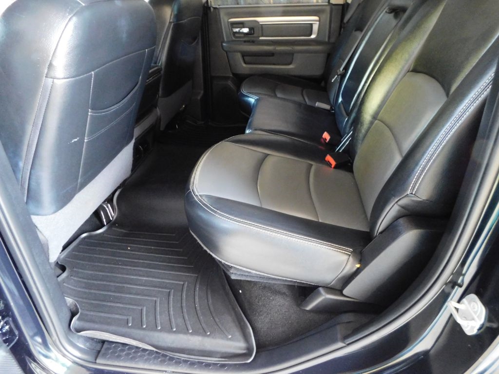 RAM 1500 SLT Crew Cab SWB 4WD 2016