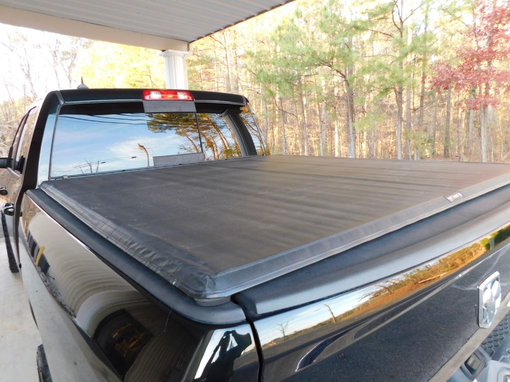 RAM 1500 SLT Crew Cab SWB 4WD 2016