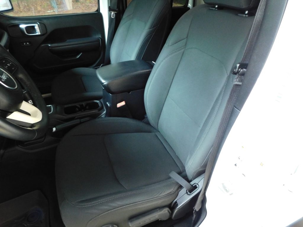 Jeep Wrangler Unlimited Sport 2018