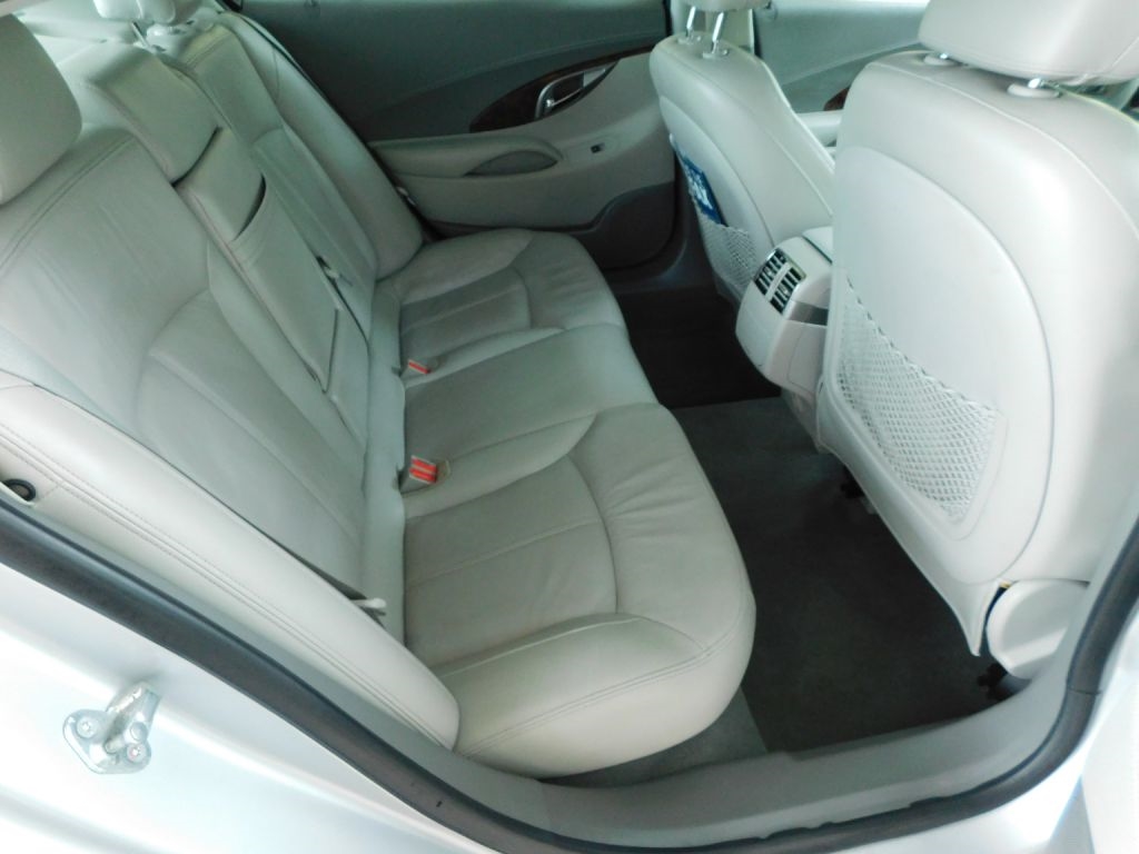 Buick LaCrosse Premium Package 1, w/Leather 2012