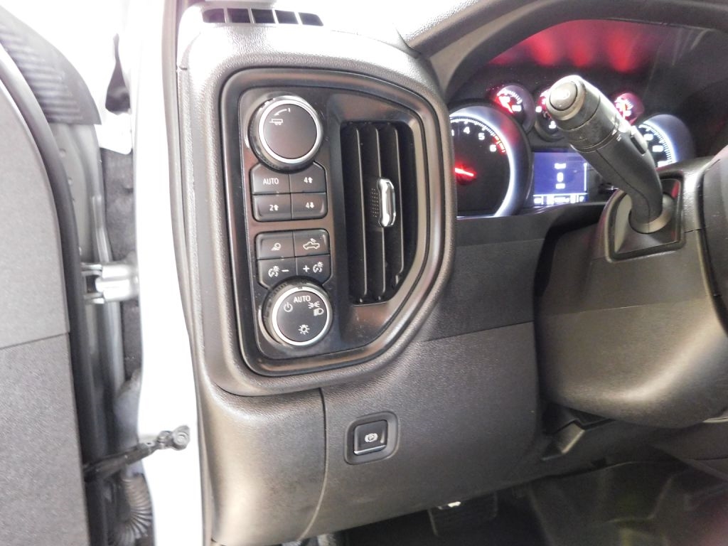 Chevrolet Silverado 1500 LT Reg Cab 4WD 2024