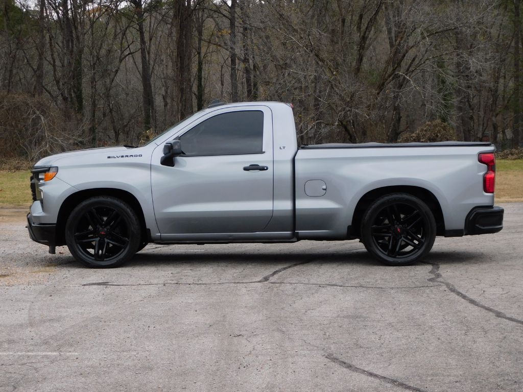 Chevrolet Silverado 1500 LT Reg Cab 4WD 2024