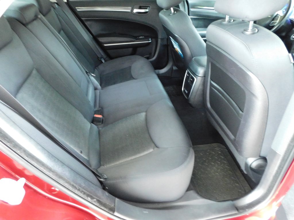 Chrysler 300 Touring 2019