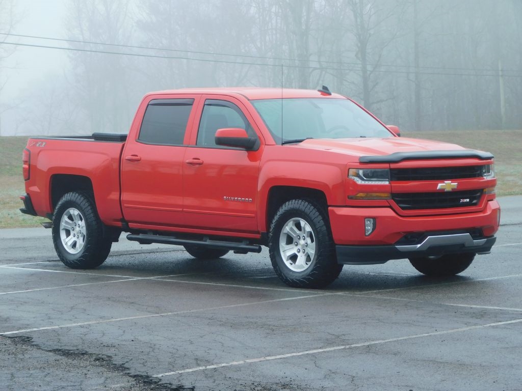 2018 Chevrolet Silverado 1500 LT Crew Cab 4WD