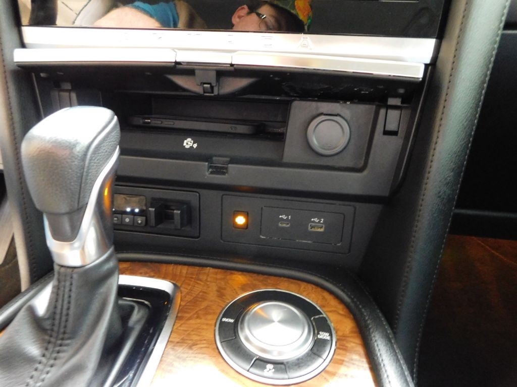 Nissan Armada SL 2WD 2021