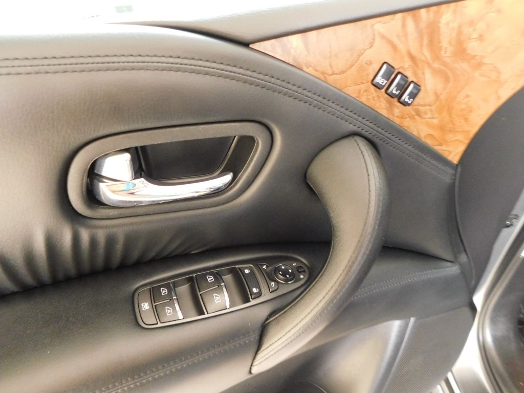 Nissan Armada SL 2021