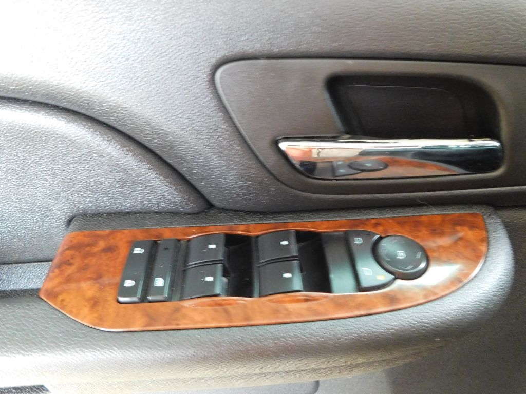 Chevrolet Tahoe LT1 2WD 2007