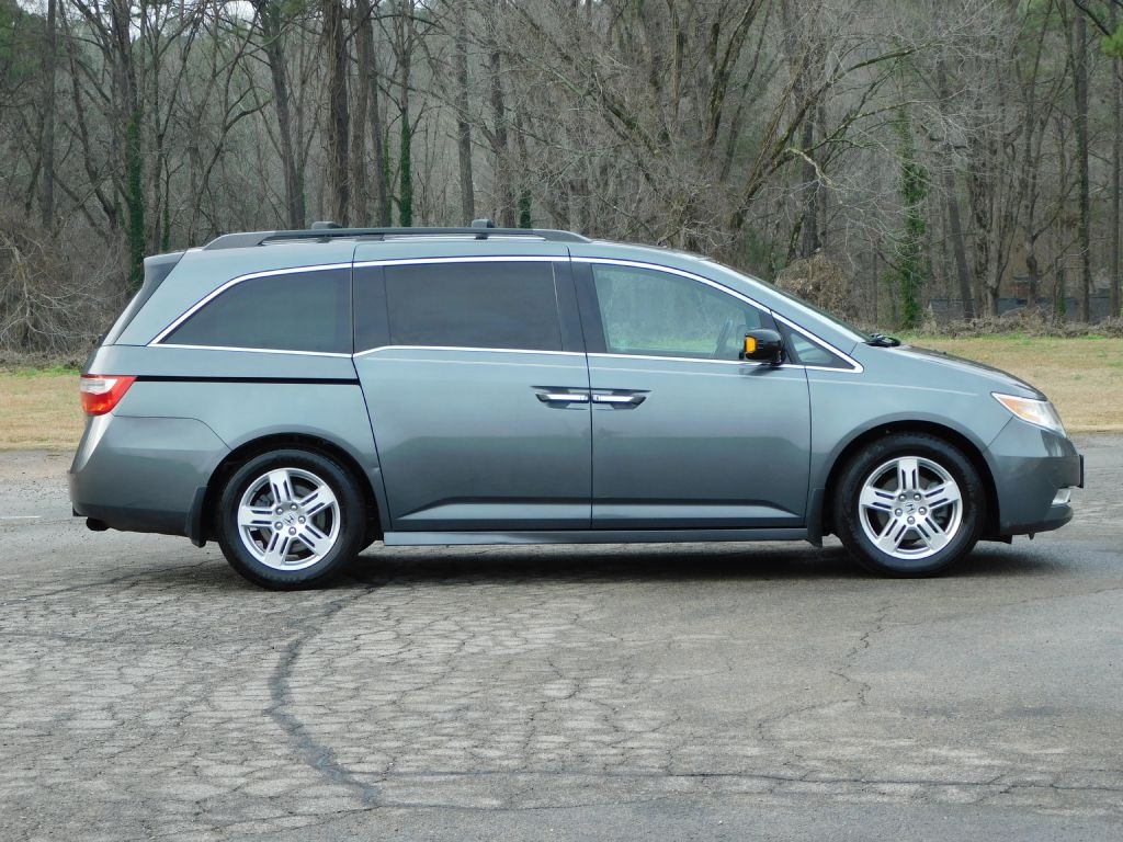 Honda Odyssey Touring 2011
