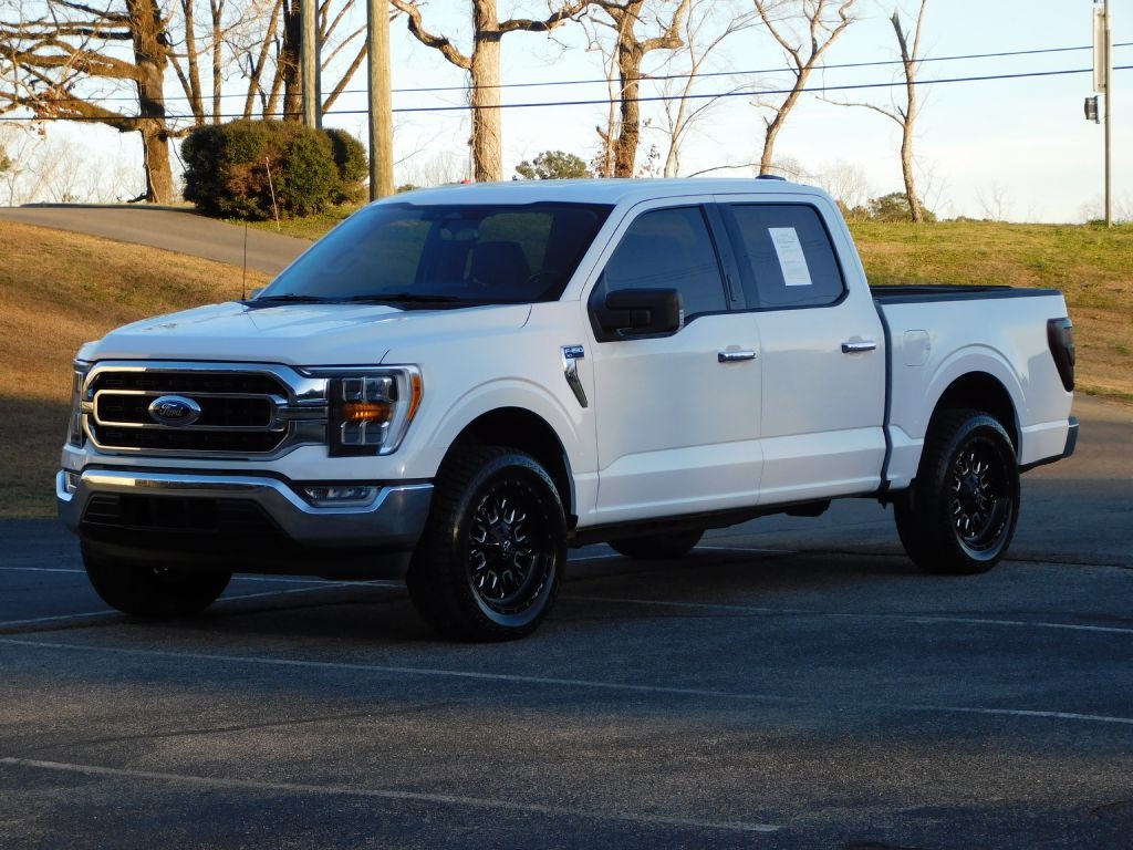 Ford F-150 XLT SuperCrew 2WD 2021