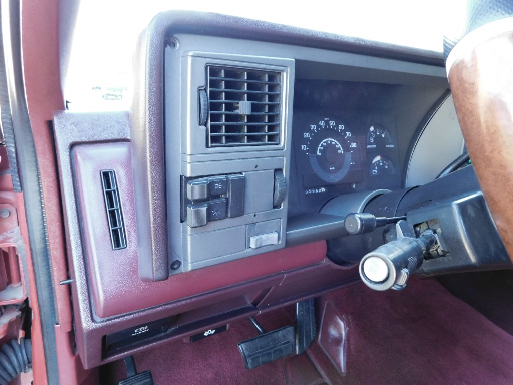 Chevrolet C/K 1500 Reg. Cab 6.5-ft. bed 2WD 1989