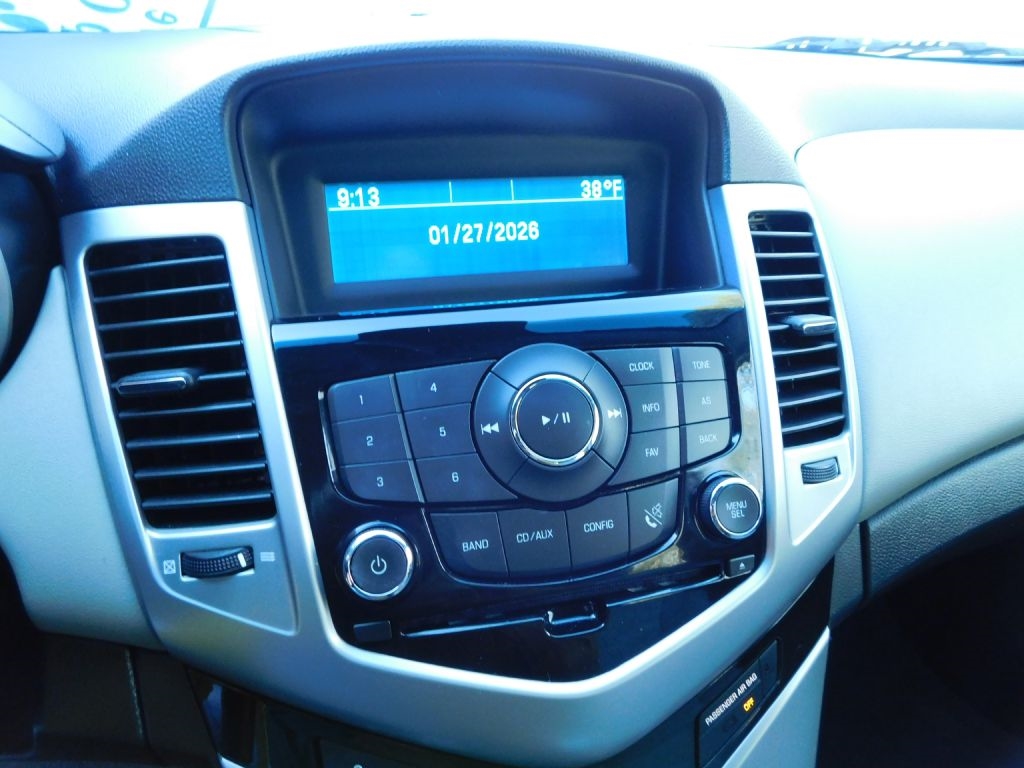 Chevrolet Cruze 1LT 2012